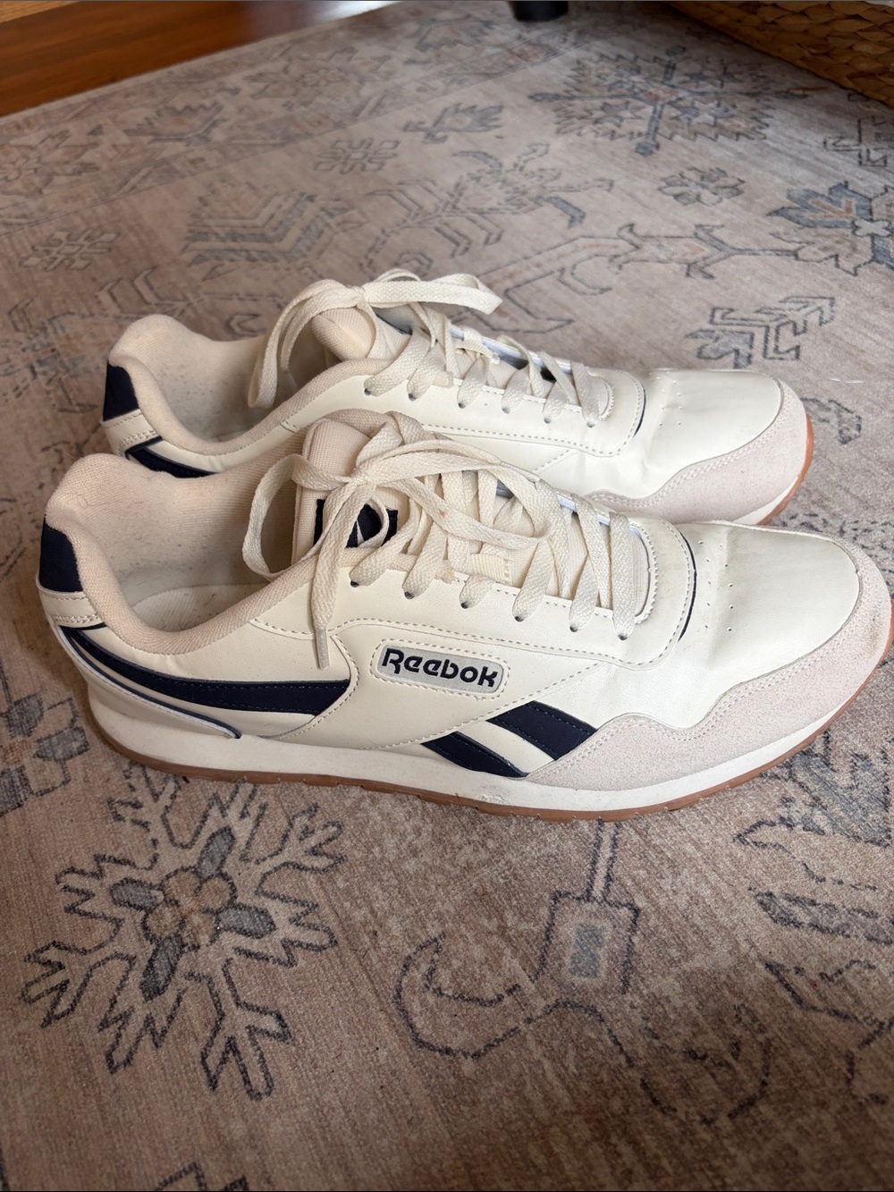 Reebok Sneakers